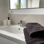 1 Confort, 2-4 Personnes Chapelle-lez-Herlaimont