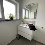 1 Confort, 2-4 Personnes 公寓 *