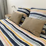 1 Confort, 2-4 Personnes *