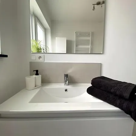 1 Confort, 2-4 Personnes Appartement Chapelle-lez-Herlaimont